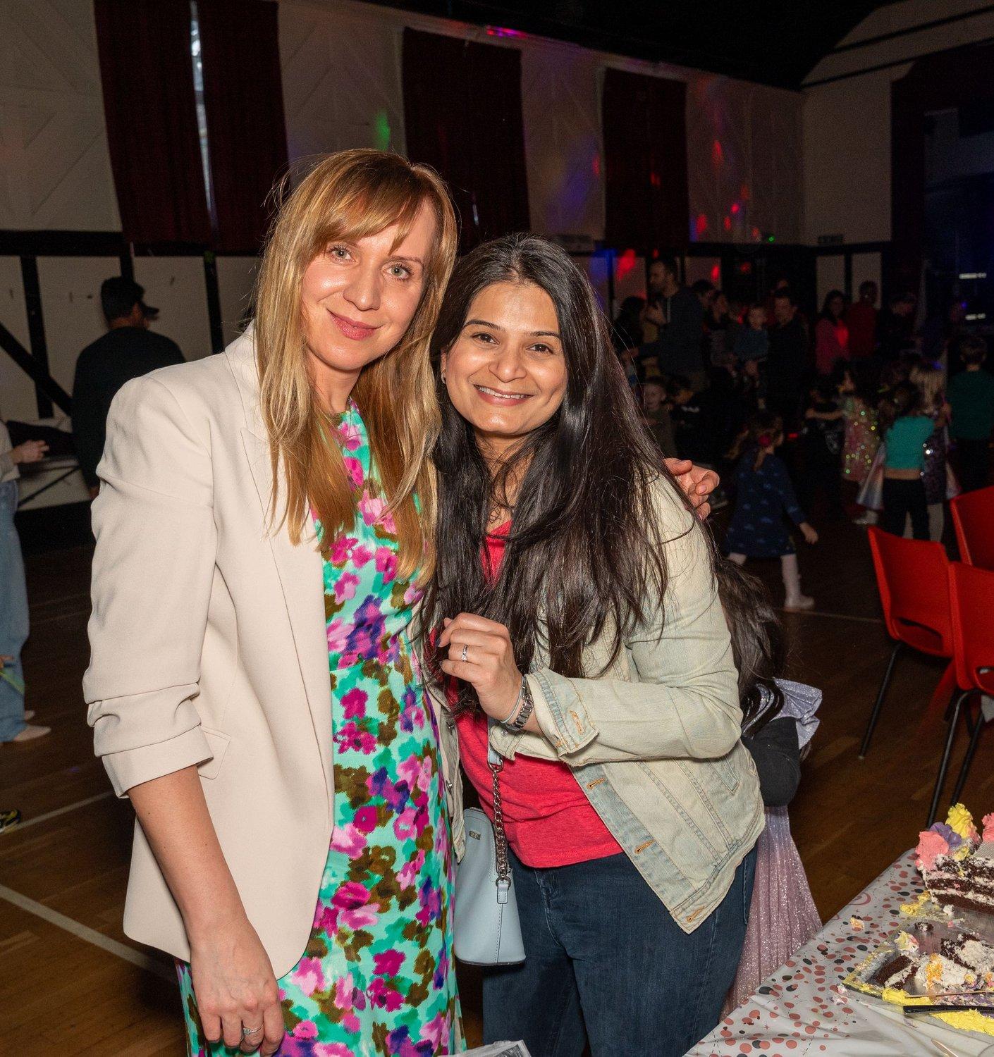 carousel-hero-element image-2