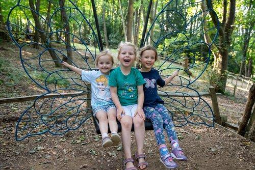 mobile - carousel-hero-element image-2